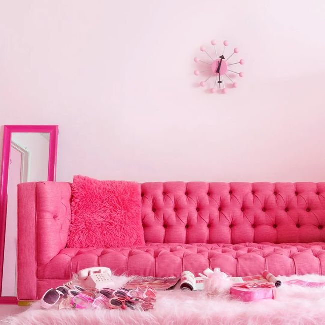 電視背景手繪墻_電視背景墻最佳顏色_墻壁紙電視背景