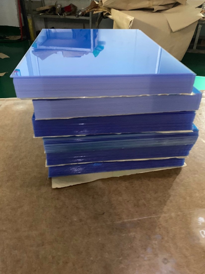 水晶和亞克力哪種燈好_亞克力6寸水晶相框廠家直銷_水晶和亞克力哪個(gè)好